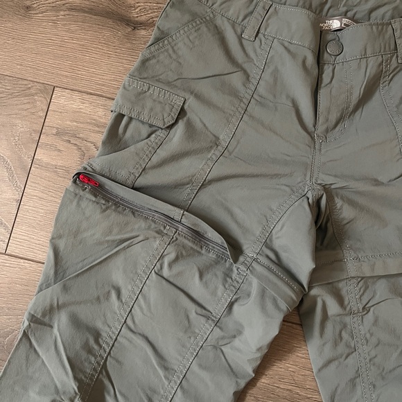 The North Face Hiking Pants - Picture 4 of 4